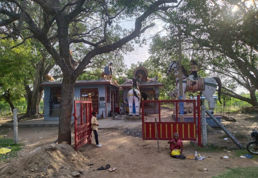 Keezhsiruvai Aiyanar